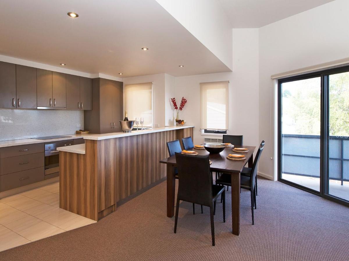 Northview 2 - Modern 2Br Townhouse L Lake View L Central Location L Spa Bath L Wifi 진다바인 외부 사진