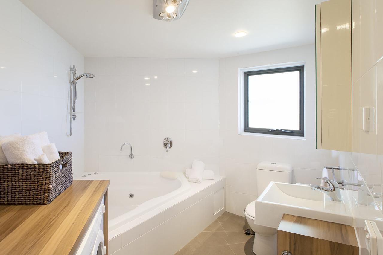 Northview 2 - Modern 2Br Townhouse L Lake View L Central Location L Spa Bath L Wifi 진다바인 외부 사진